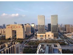 -瑞幸咖啡(艺树家工场店)