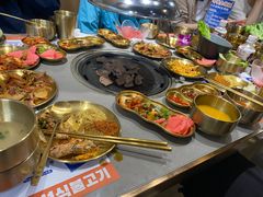 -金会长自助海鲜·烤肉(人民广场店)