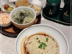-松鹤面馆·古法焖肉面(观前店)