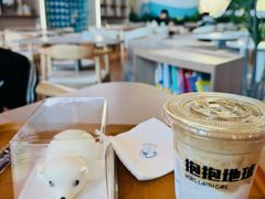 -抱抱地球咖啡馆(国家海洋博物馆店)