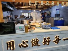 -陆元丰·兰州纯汤牛肉面(自强西路店)