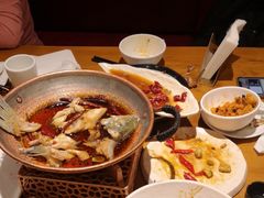 -隔壁老王·家常云南菜(花巷店)