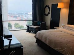 -青岛海尔洲际酒店