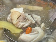 -濠轩阁特色生蚝火锅(水湾路店)