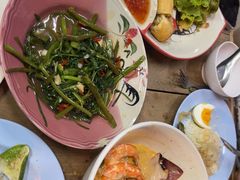 -Kat's Kitchen