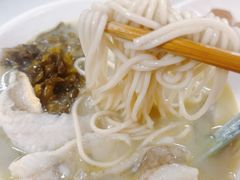 -明呈黄鱼面馆(斜土路店)