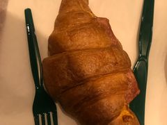 -星巴克(北京广渠门名敦道店)