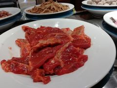-钱小主·自助回旋烤肉火锅餐厅(东方新天地店)