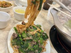 -粤潮牛肉火锅店(江南大道店)