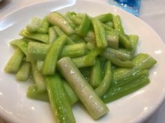 -九花山烤鸭店