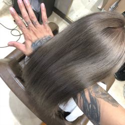 -HAIR HERE造型