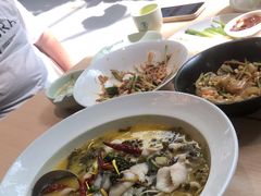 -吕氏疙瘩汤·海鲜新鲁菜(凯德mall新都心店)