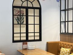 -花舍·新派粤菜·西餐·下午茶(亚运村·鸟巢店)