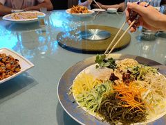 -老码头黑皮肘子锅包肉(赣水路店)