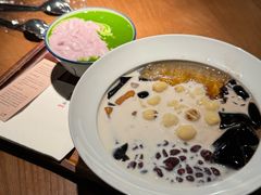 -RUXU入续糖水铺与包(卓悦中心店)