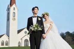 -芭莎视觉婚纱摄影(花溪店)