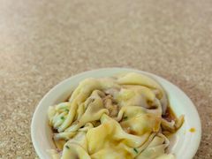 -河记肠粉店