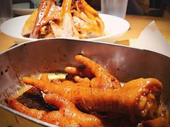 弄堂里的卤鸡爪-弄堂里·寻味杭州(湖滨银泰in77C区店)