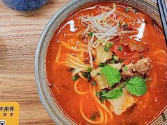 贵州风味红酸汤什锦面-里面·Noodlology(机电院店)