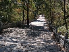 -九鼎铁刹山风景区