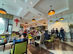 -棕榈阁·巴西烤肉海鲜自助餐厅(中州皇冠假日酒店)