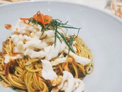 -港丽餐厅(高德置地店)