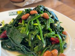 -西部马华清真兰州牛肉面·烧烤夜市(关东店)