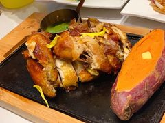 台中香烤鸡-鹿港小镇(金虹桥国际中心店)