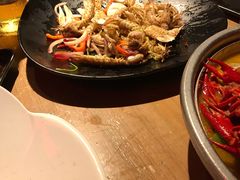 -沪小胖小龙虾(淮海中路旗舰店)