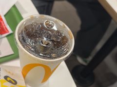 -麦当劳(上海虹桥站30B检票口楼上)