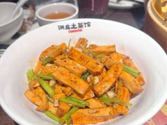 -洞庭土菜馆(天河北总店)
