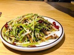 凉拌脆猪耳-金豆角砂锅焖面(安贞店)