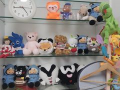 -瑞尔齿科(上海长风大悦城店)