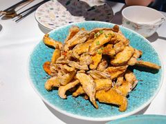 椒盐蘑菇-沿途四季·云南菜(建外大街店)