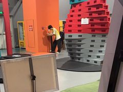 -嗨马乐动室内潮玩运动·团建·轰趴·桌游(南丰汇店)