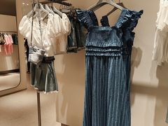 -URBAN REVIVO(西安Momopark店)