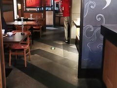 -辣尚瘾·烤鱼·新川菜(交大直营店)