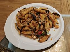 -鱼王府大酒店