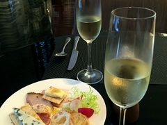 -圣丰索菲特·2 On 988 Café 自助餐厅