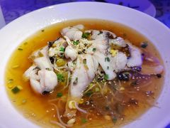 -巴特餐饮6加1音乐餐吧·新疆菜