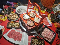 -谭鸭血老火锅(万象九宜城店)