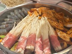 -黄记煌三汁焖锅(新佳丽江汉路店)