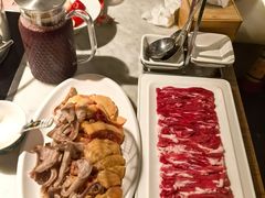 -尚尚仙·酸汤猪手·猪肚鸡火锅(华联万柳购物中心店)