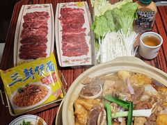 -沙胆彪炭炉牛杂煲(上海日月光广场店)