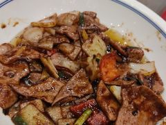-侬佳蒸菜馆(听潮店)