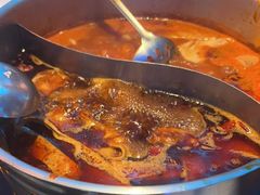 -唯爱KTV聚会餐厅(仙林东城汇店)