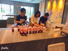 -上海滴水湖皇冠假日酒店