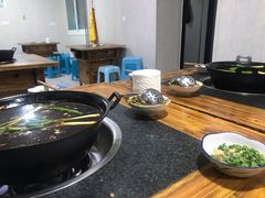 大堂-石灰市毛记烧鸡公(解放碑店)