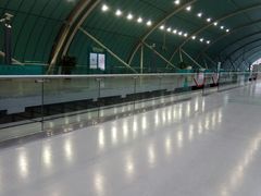 -龙阳路磁悬浮列车总站-停车场