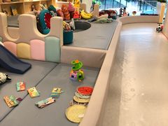 -Ours树朵家亲子餐厅(远策中心店)